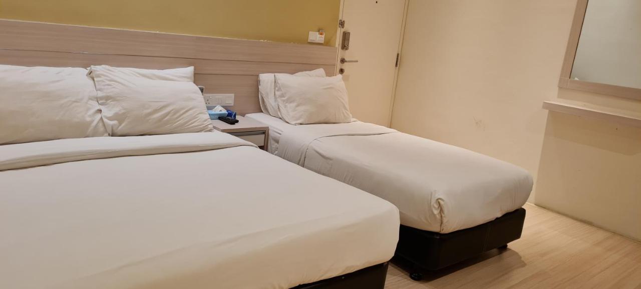 Star Tree Homestay -Contactless Self Check In Kuantan Bagian luar foto